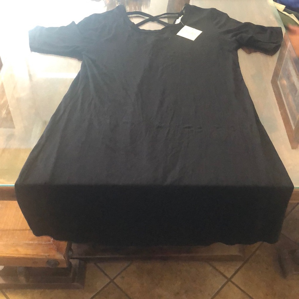 Womens black dress with tags
